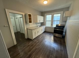 417 Leslie St #R2, Newark, NJ 07112