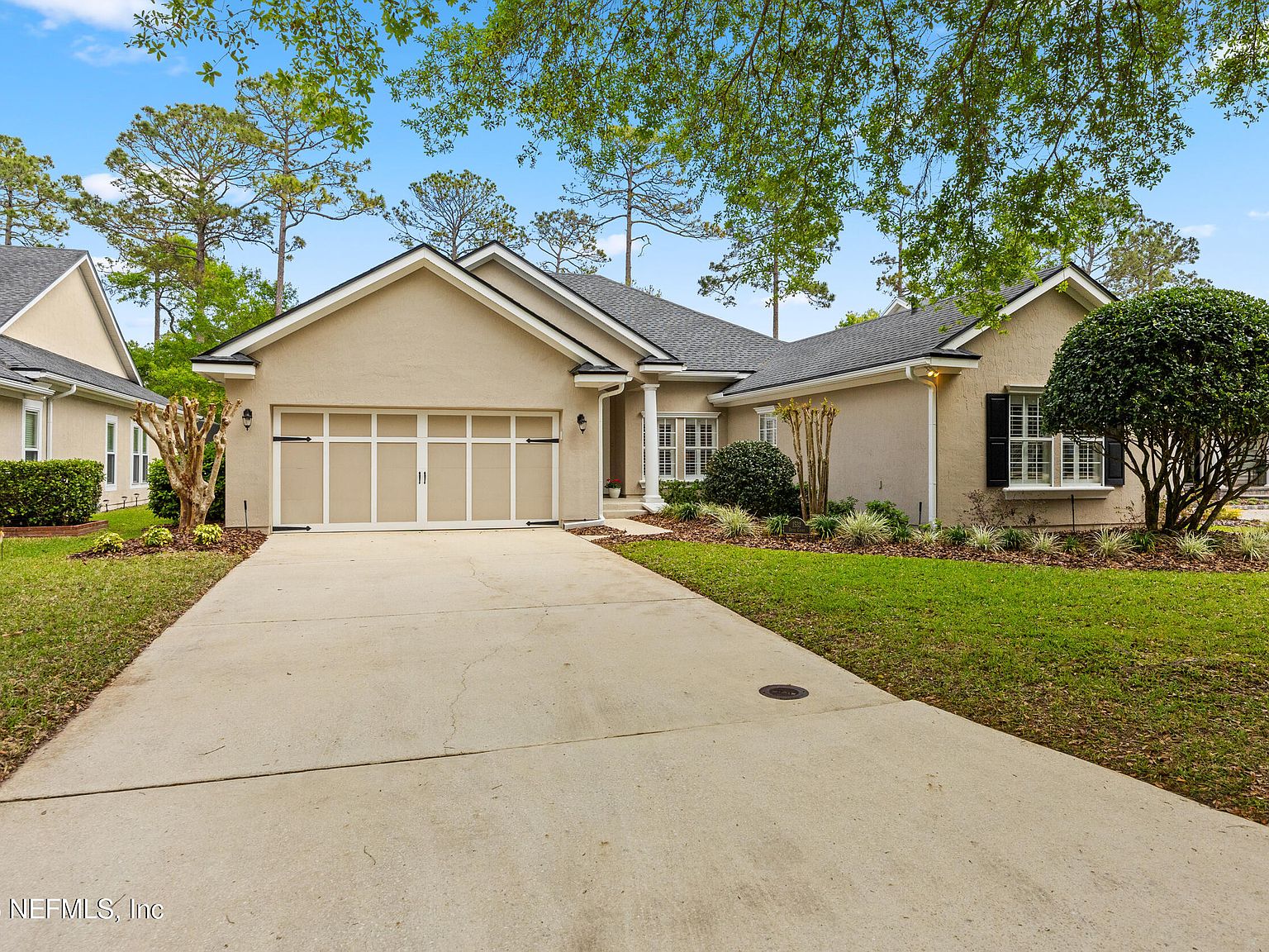 1532 DRURY Court