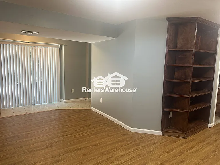 5613 Harvey Ct — Photo 32