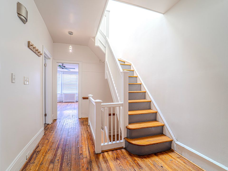 1st hallway