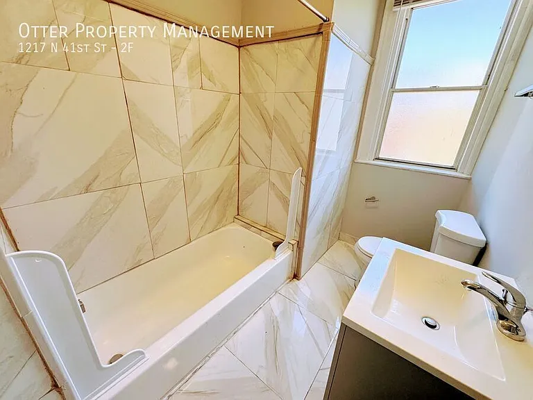 1217 N 41st St #2F — Photo 16