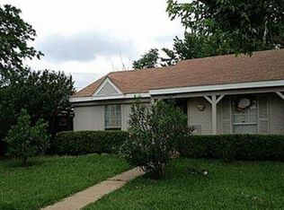 10027 Everton Pl, Dallas, TX 75217
