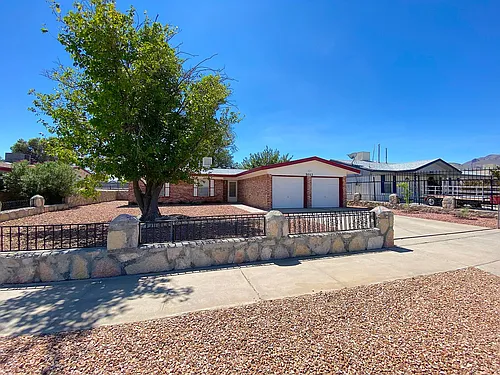 5012 Salem Dr Photo 1