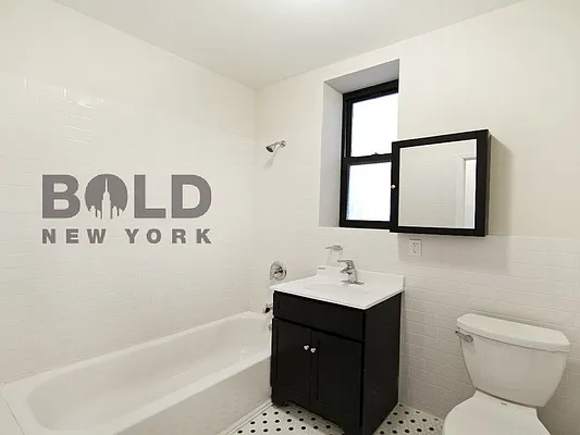 Rented by Bold New York | media 51