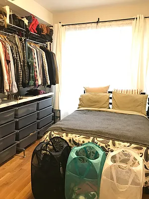 Rented by City Vista Inc | media 8