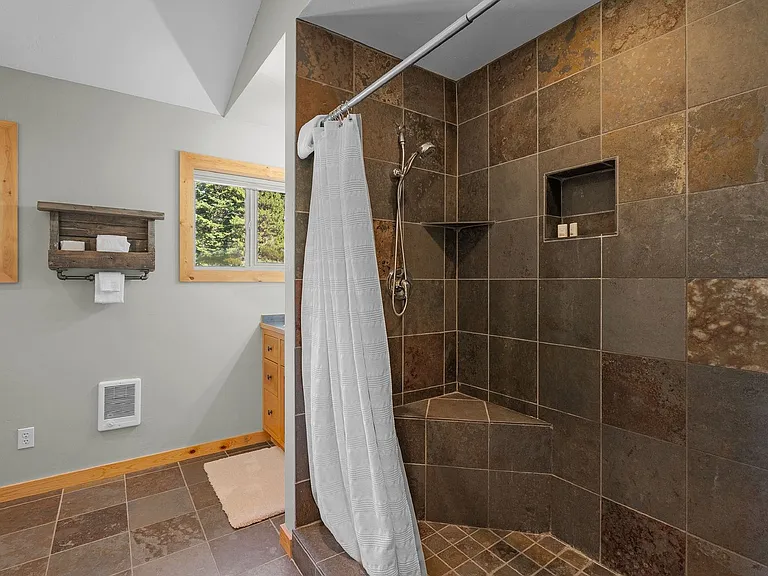 4579 Trumble Creek Rd — Photo 21