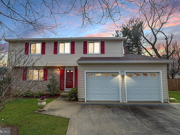 2nd image of 9915 Brightlea Dr