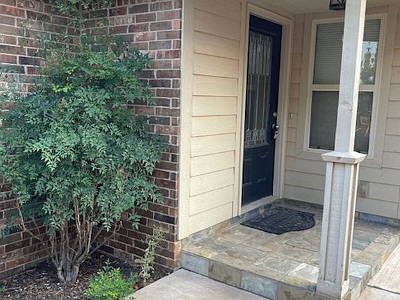 3rd image of 11907 Wickford Pl #11907