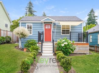 6707 34th Ave SW, Seattle, WA 98126
