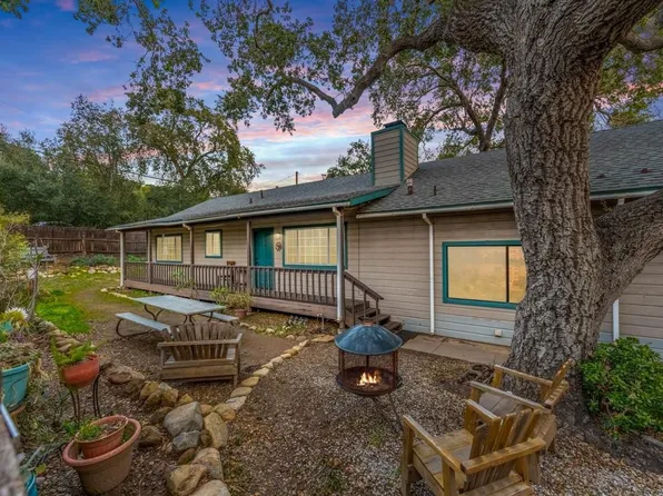 522-524 N Arnaz St, Ojai, CA 93023