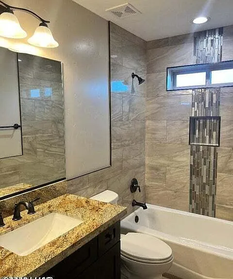 2425 Cloverlawn Dr #101 — Photo 15