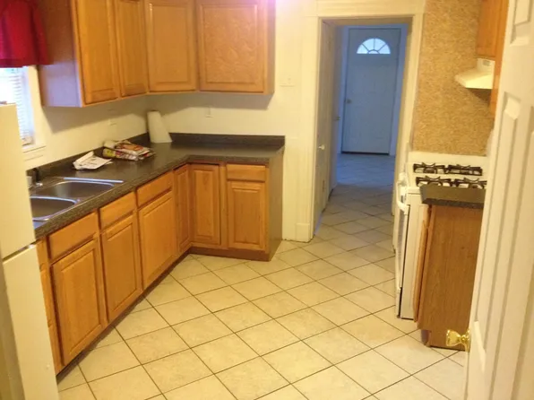 226 Kiehl St, Aliquippa, PA 15001