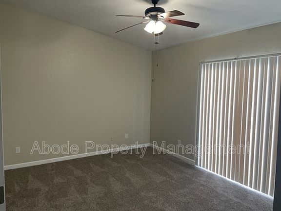 3rd image of 480 W 10th St