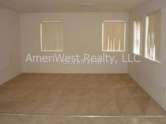 4th image of 5070 Tioga Pass Ave