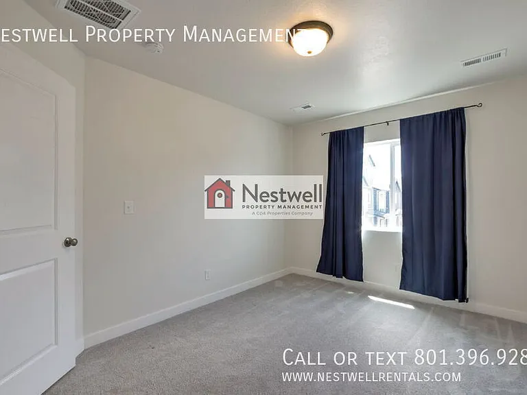 3728 S 3300 W — Photo 18