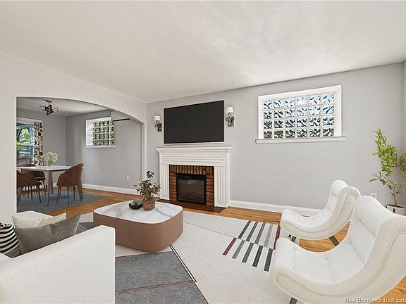 5th image of 74 Burlington Ave #72