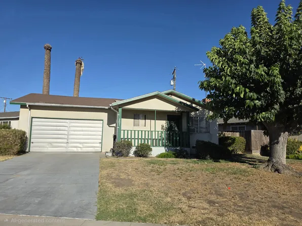2001 N Burl Drive, Hanford, CA 93230