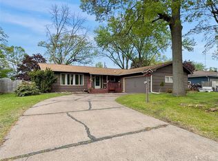 3128 Monroe Street, Eau Claire, WI 54703