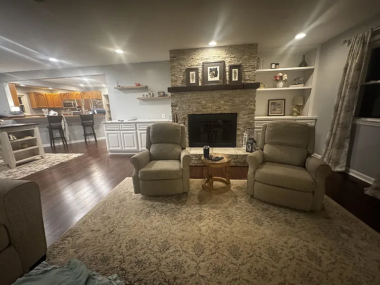 Riverwood Dr — Photo 9