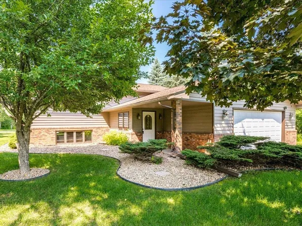 4813 Anderson Rd, Hermantown, MN 55811