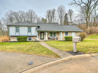 564 Village Dr, Edgewood, KY 41017