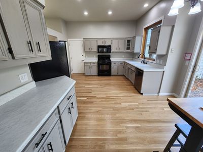 8561 Flamingo Dr, Chanhassen, MN, 55317
