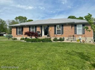 178 Rolling Ridge Ln, Shepherdsville, KY 40165