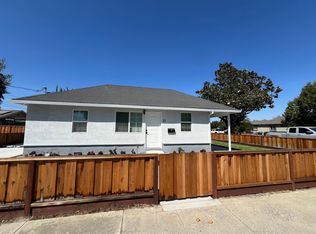 10 Park St, Hollister, CA 95023