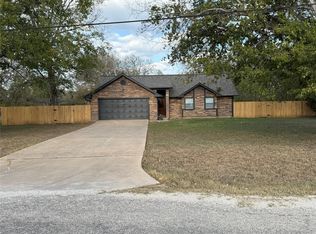 134 Laumaia Ln, Bastrop, TX 78602