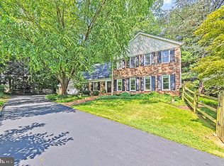 5131 Pheasant Ridge Rd, Fairfax, VA 22030