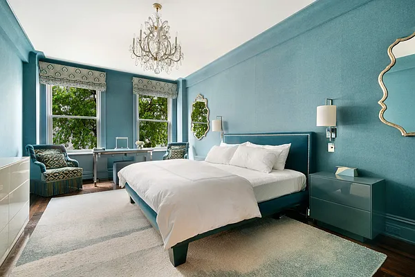 Sold by Compass | media 13