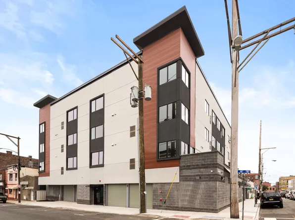 533 61st Street image 14 of 14