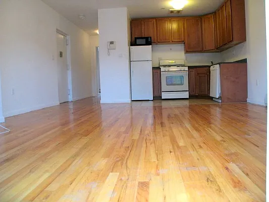 Rented by Roseann Lettieri Realty | media 30