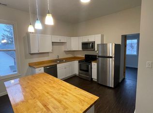 500 N Gentry St APT D, Frankfort, IN 46041