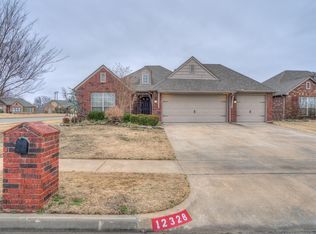 12328 E 69th St N, Owasso, OK 74055