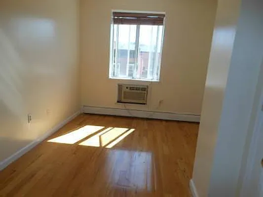 Rented by Urban Realty NYC | media 16