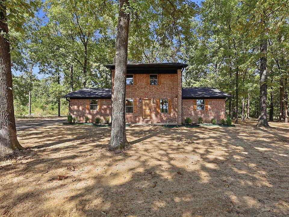 1st image of 175 Mitchell Ln