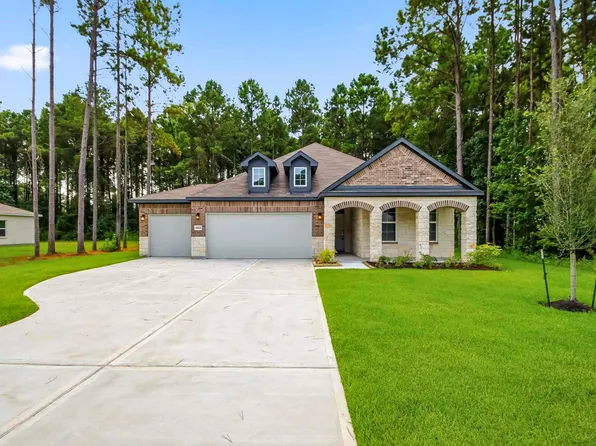 1355 Coastal Dr, Dayton, TX 77535