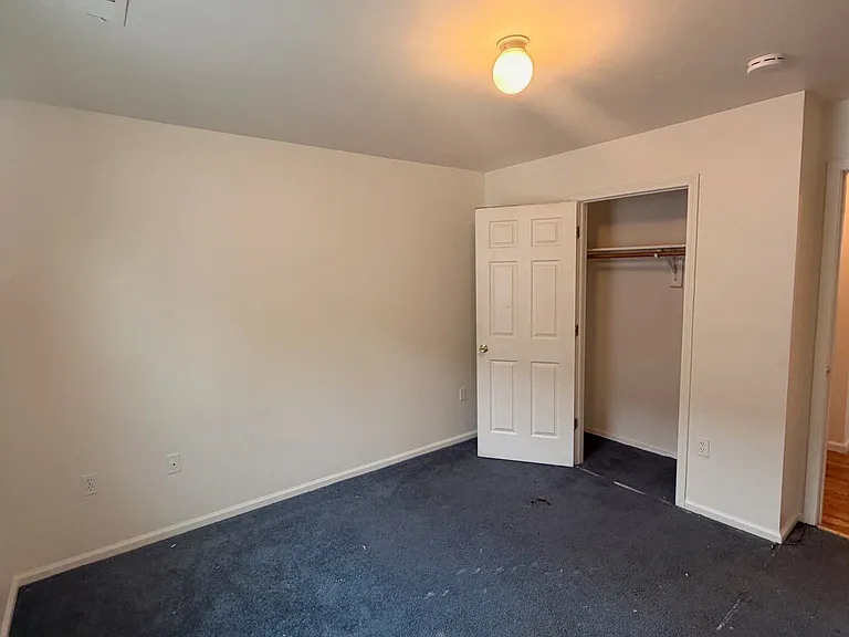 156 Johnson Ave — Photo 21