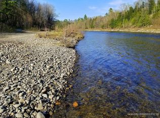 Sandy River Rd, New sharon, ME 04955