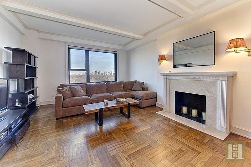 1st image of 128 Central Park S #11B