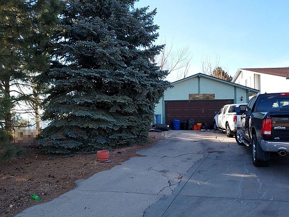 3rd image of 2602 Montebello Dr W
