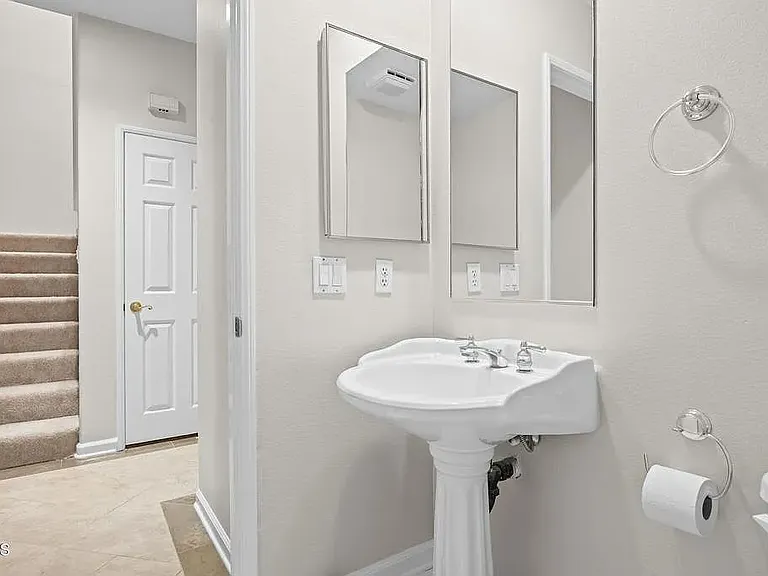 273 Camino Toluca — Photo 15
