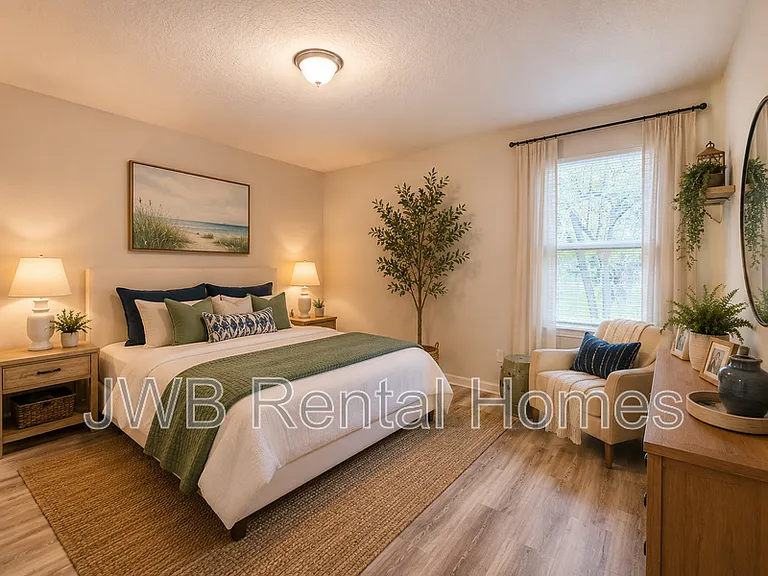 1370 Orton St — Photo 9