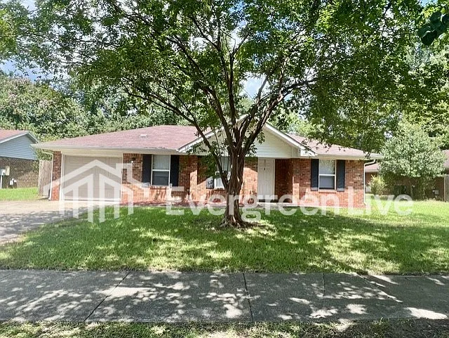 2 bed, 2.0 bath, 1140 sqft, $1,245 — Photo 1