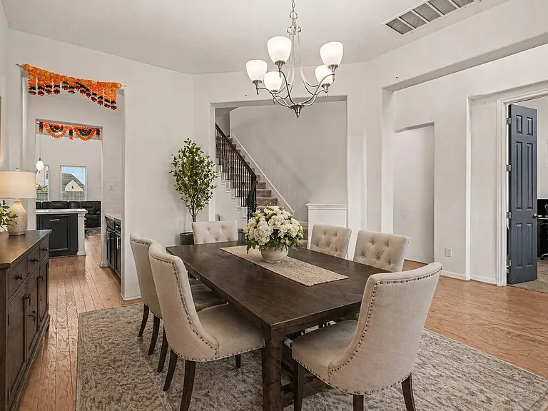 2107 Brooke Avery Dr — Photo 5
