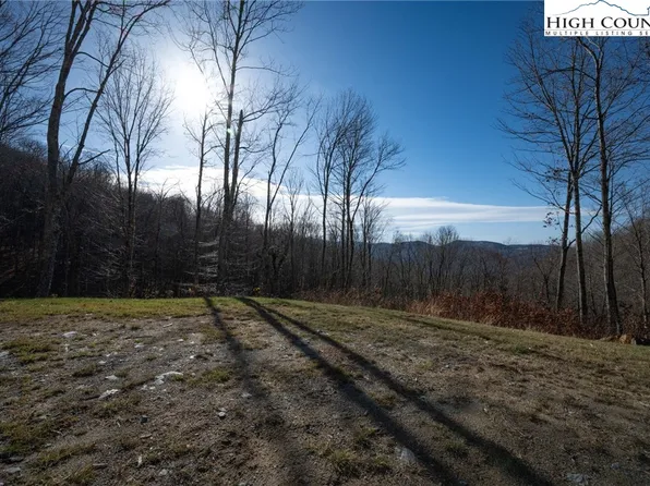 G54 Skycamp Overlook, Banner Elk, NC 28604