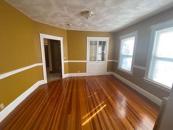 2nd image of 1-204 Furnace Brook Pkwy #1