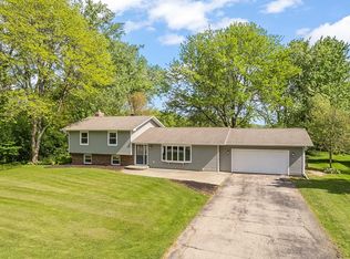 5133 Caton Ln, Waunakee, WI 53597