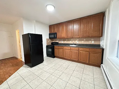 23 E 17th St #5 Photo 1